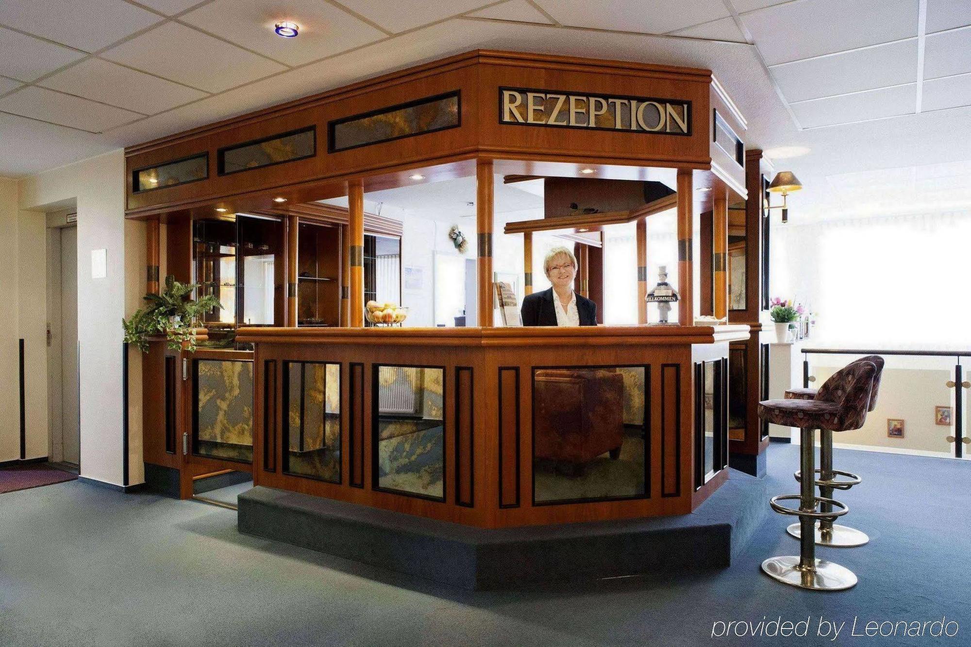 ראטינגן Hotel Am Duesseldorfer Platz מראה חיצוני תמונה